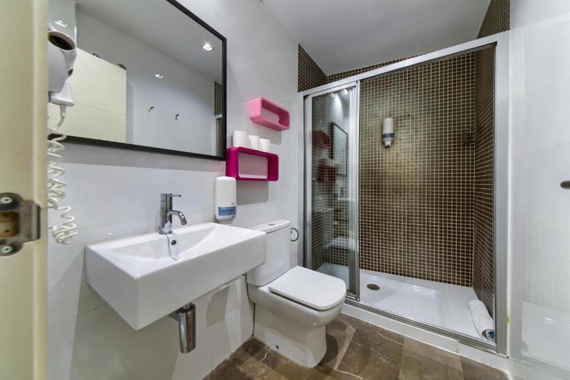 Apartamento En Casco Historico Con Terraza Comunitaria Y Parking Opcional グラナダ エクステリア 写真
