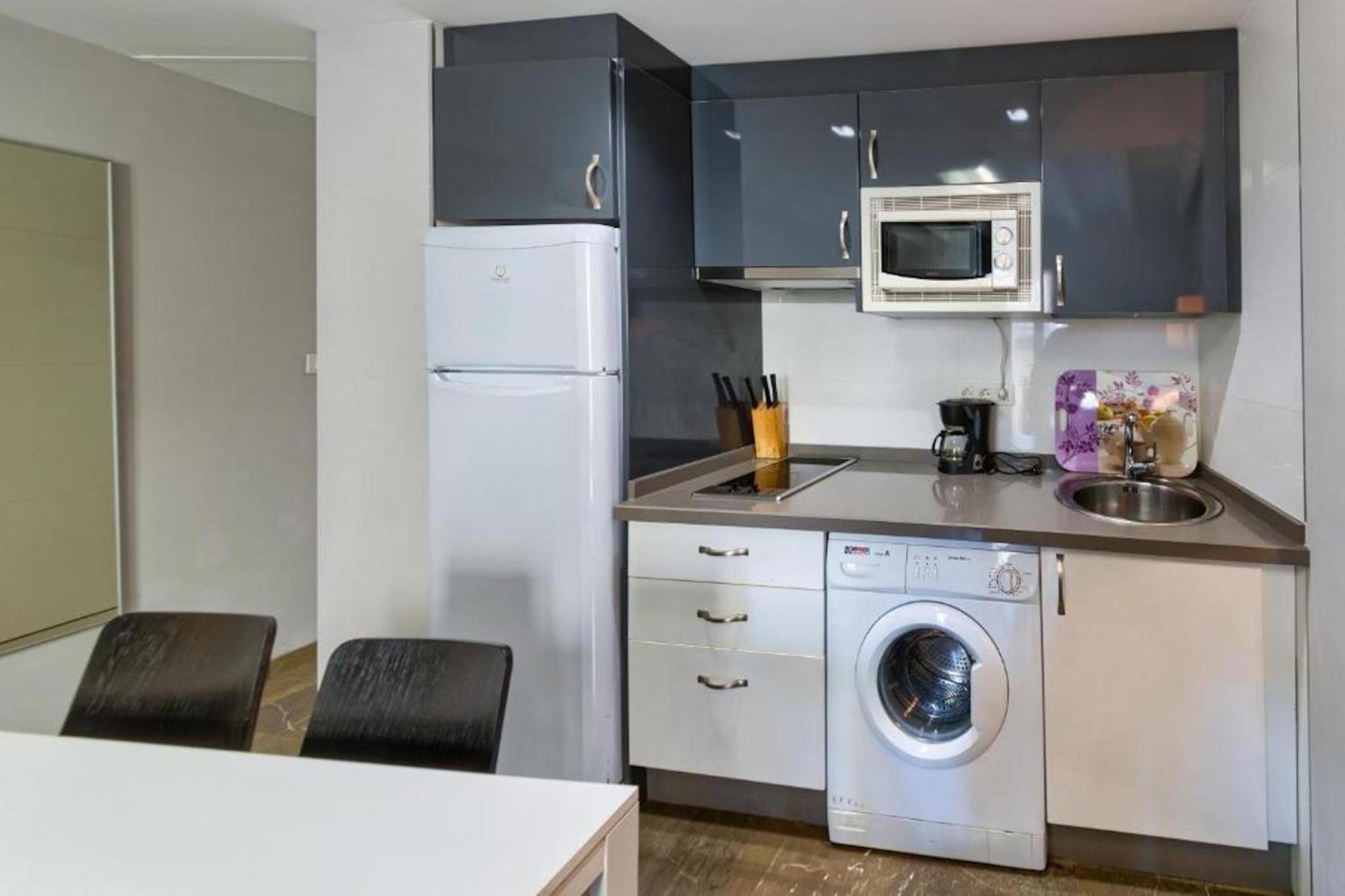 Apartamento En Casco Historico Con Terraza Comunitaria Y Parking Opcional グラナダ エクステリア 写真