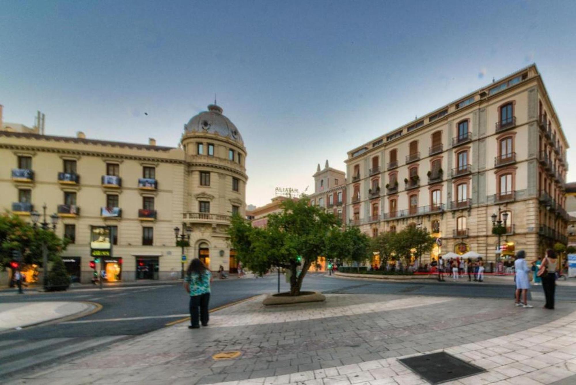 Apartamento En Casco Historico Con Terraza Comunitaria Y Parking Opcional グラナダ エクステリア 写真