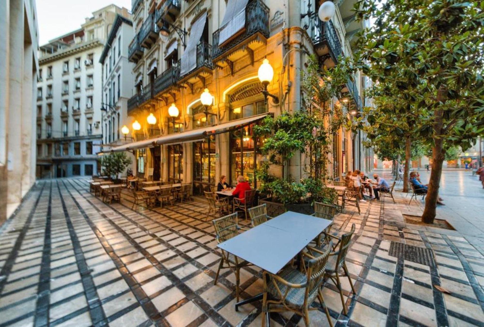 Apartamento En Casco Historico Con Terraza Comunitaria Y Parking Opcional グラナダ エクステリア 写真