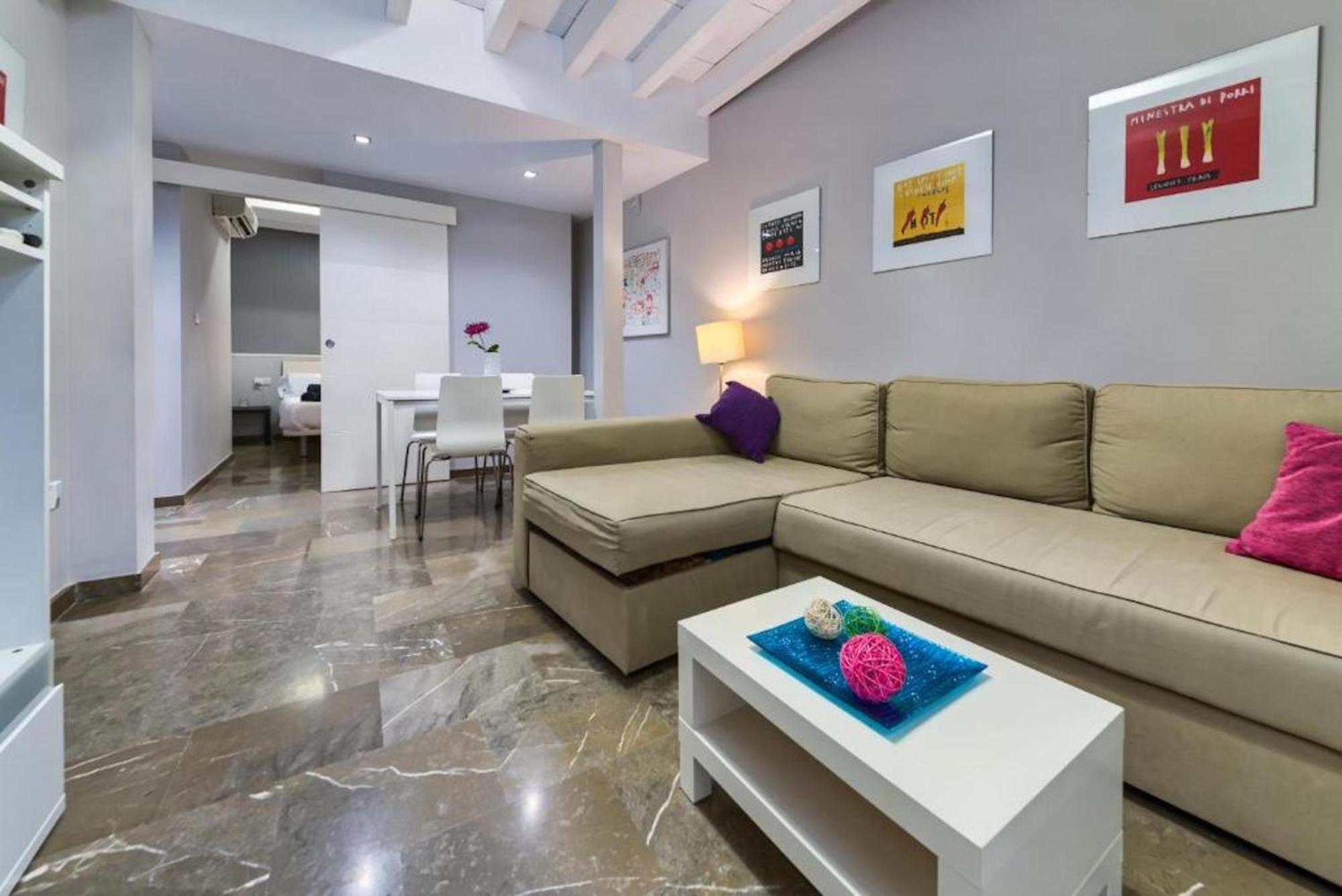 Apartamento En Casco Historico Con Terraza Comunitaria Y Parking Opcional グラナダ エクステリア 写真