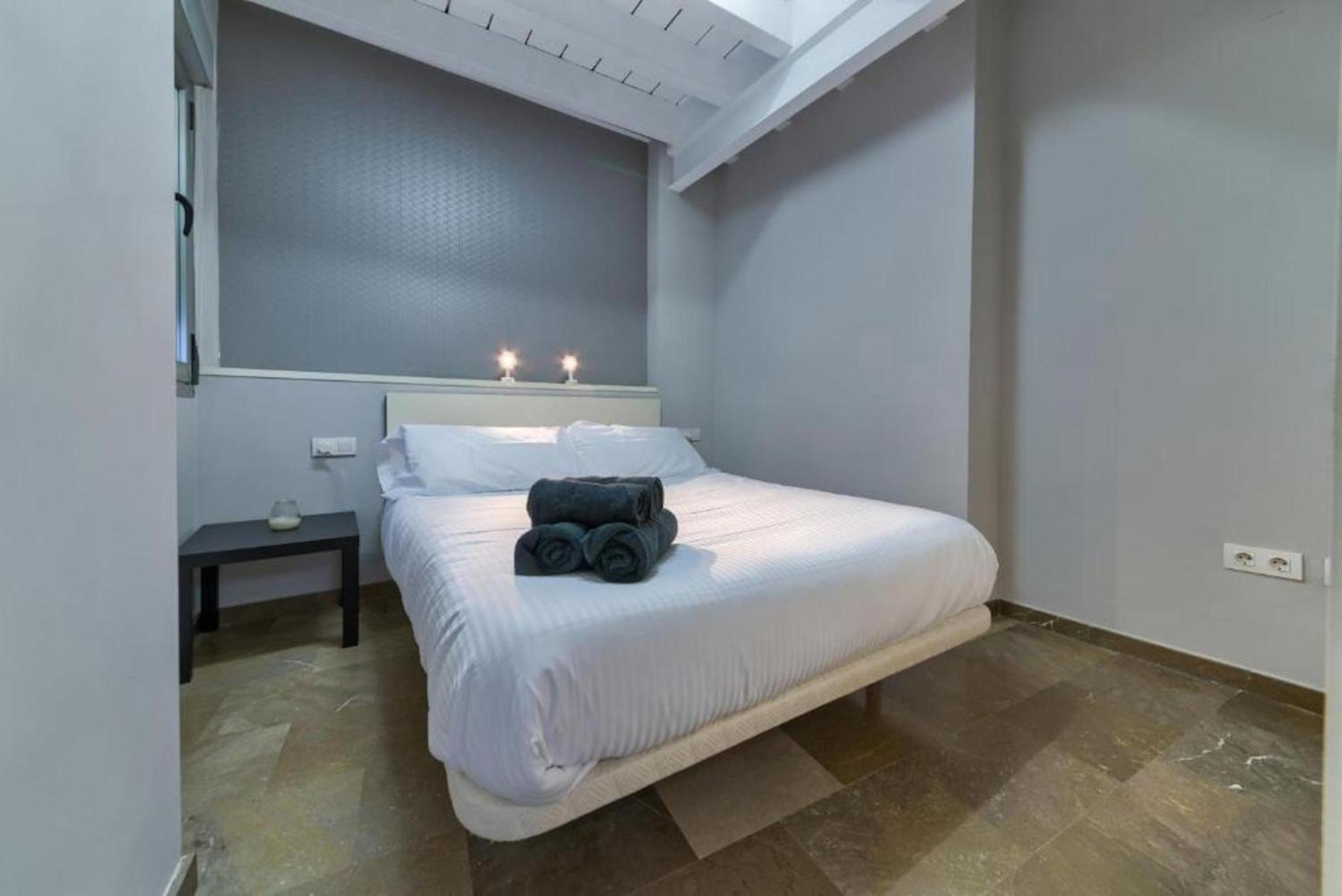 Apartamento En Casco Historico Con Terraza Comunitaria Y Parking Opcional グラナダ エクステリア 写真